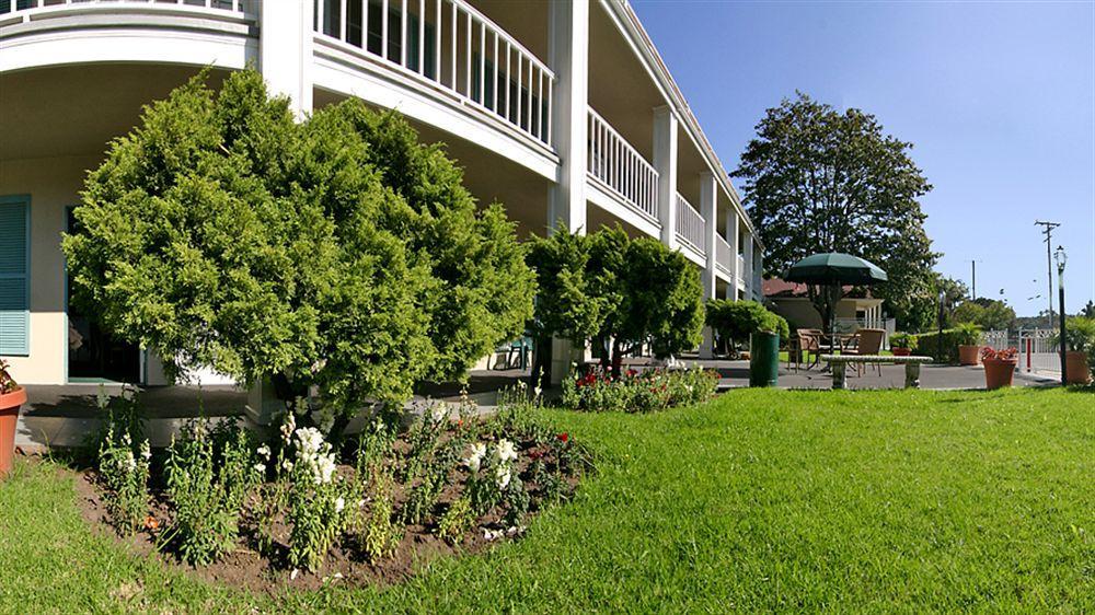 Lavender Inn By The Sea Santa Barbara Exterior photo